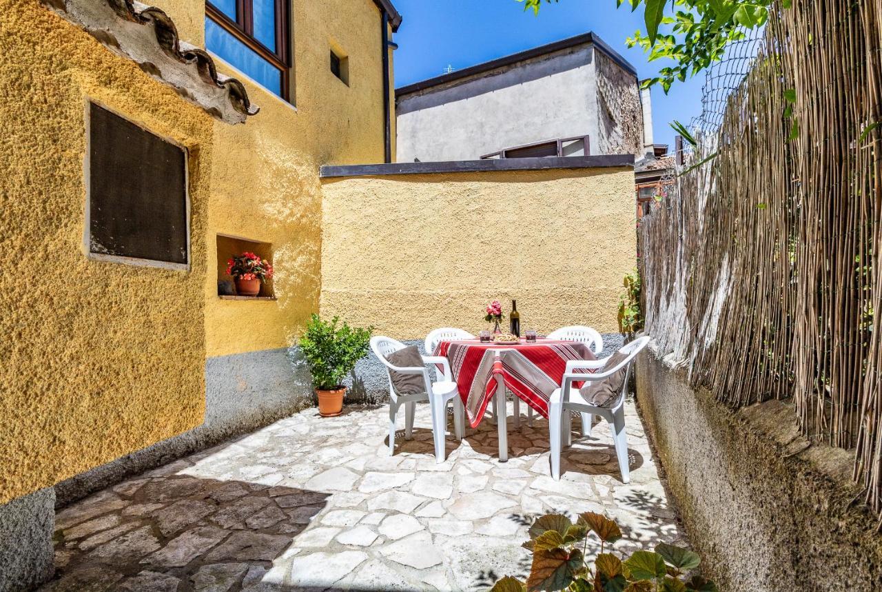 Apartamento Casa Vacanze 'Zia Lucia' Sarconi Exterior foto
